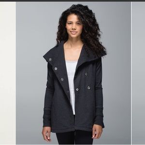 Heathered black gratitude wrap